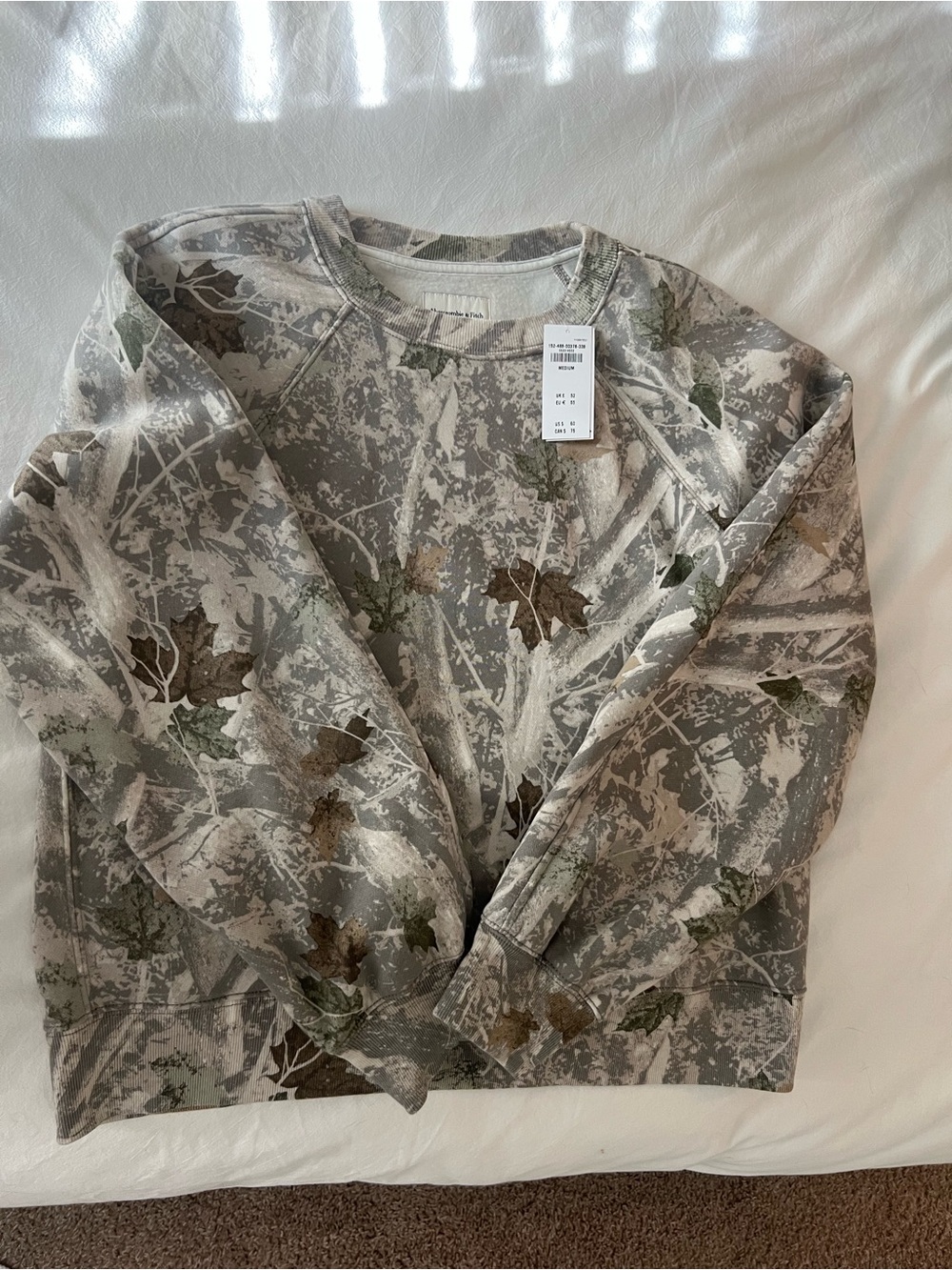 Abercrombie Cree Neck